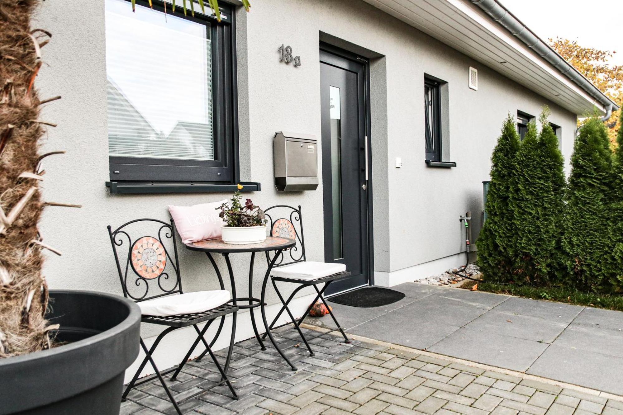 Grosszuegige Unterkunft Mit Terrasse Oberbrechen Exterior foto