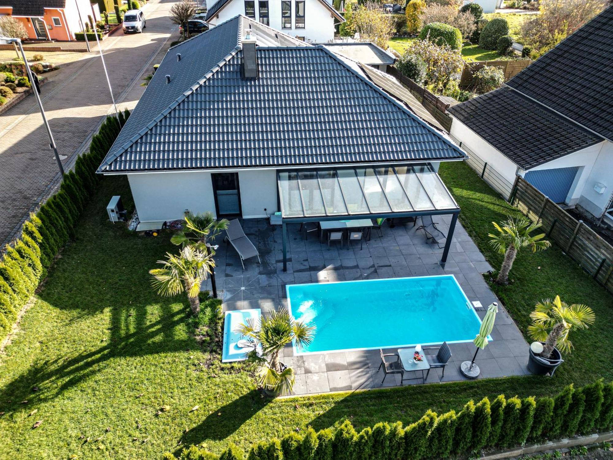 Grosszuegige Unterkunft Mit Terrasse Oberbrechen Exterior foto